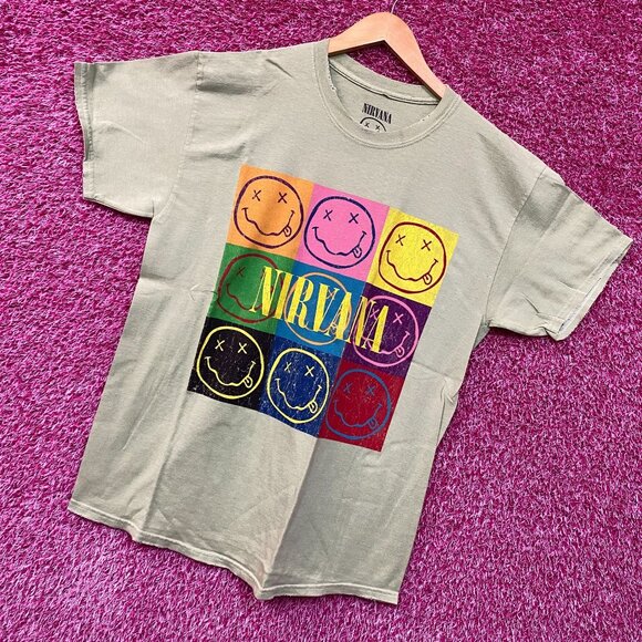 Nirvana Nevermind Pop Art Grunge Tshirt size Medium - Picture 3 of 4